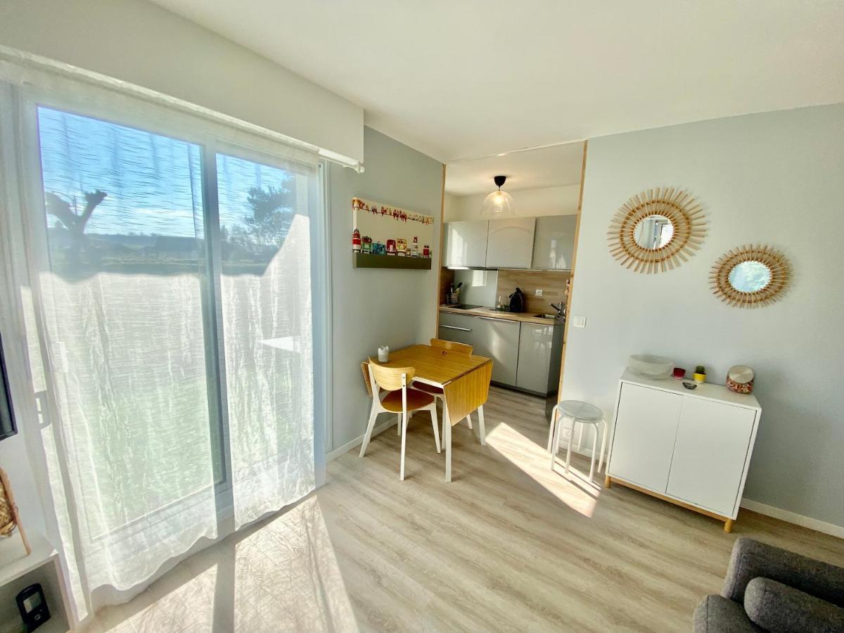 Superbe Appartement Avec Jardin Ensoleille Blonville-sur-Mer Exterior photo